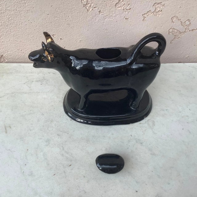 Late 19th Century English Staffordshire Black Cow Creamer, circa 1880 For Sale - Image 5 of 7