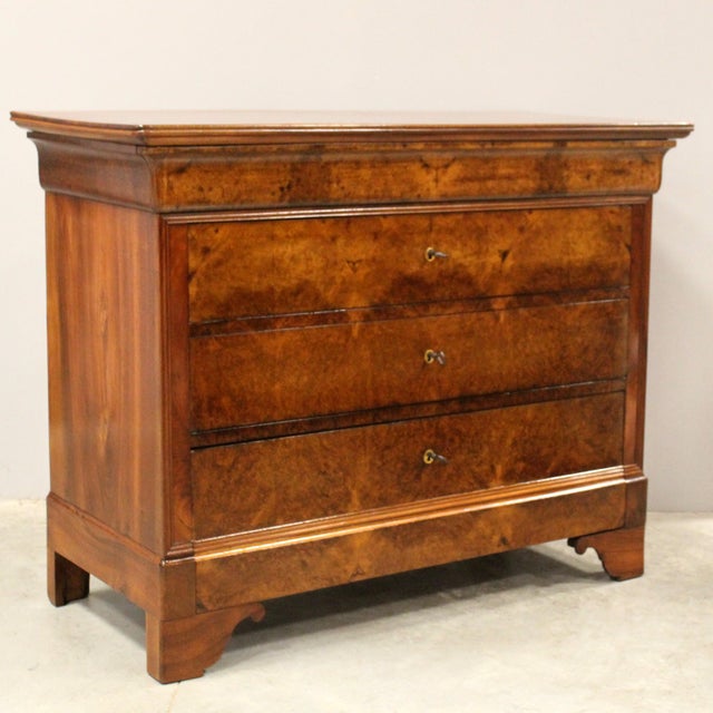 19th Century Louis Philippe Chest of Drawers in Walnut For Sale - Image 13 of 13