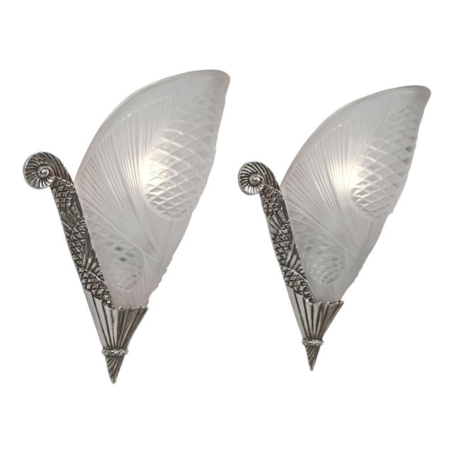 1930s French Art Deco Wall Sconces by Degue & Louis Vandamme France - a Pair For Sale