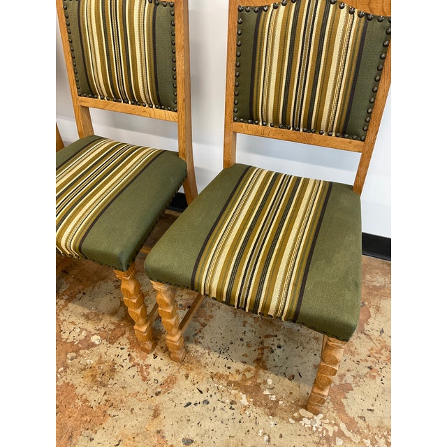 1970s Set of 6 Mid-Century Modern Oak Dining Chairs Attributed to Henning Kjaernulf For Sale - Image 11 of 17