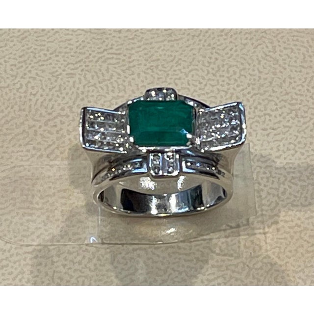 4 Carat Emerald Cut Natural Emerald & 1 Ct Diamond 14 Karat Gold Cocktail Ring For Sale - Image 13 of 18