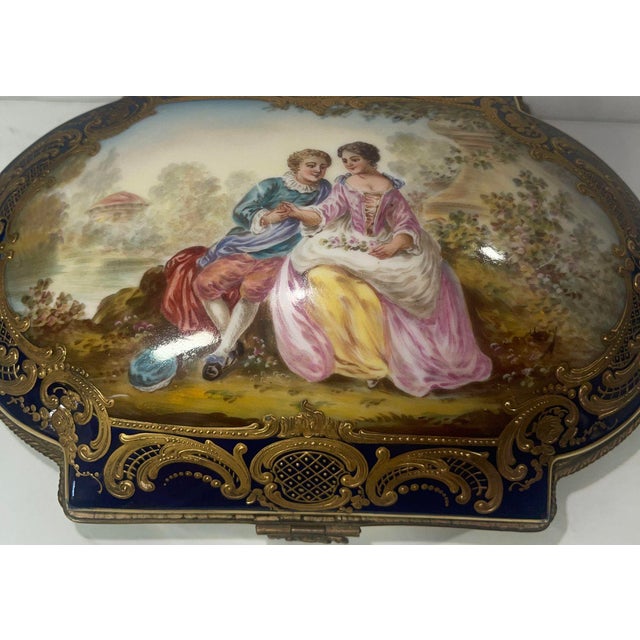 19th Century French Sèvres Porcelain Box For Sale - Image 4 of 7