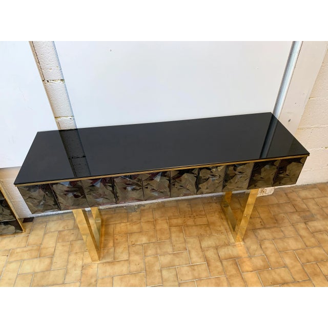 2020s Contemporary Italian Murano Glass and Brass Console For Sale - Image 5 of 11