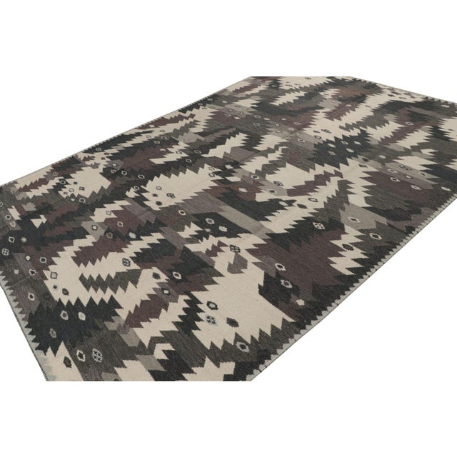 This 9x12 contemporary rug design is an exciting new flatweave in the Scandinavian rug collection by Rug & Kilim....