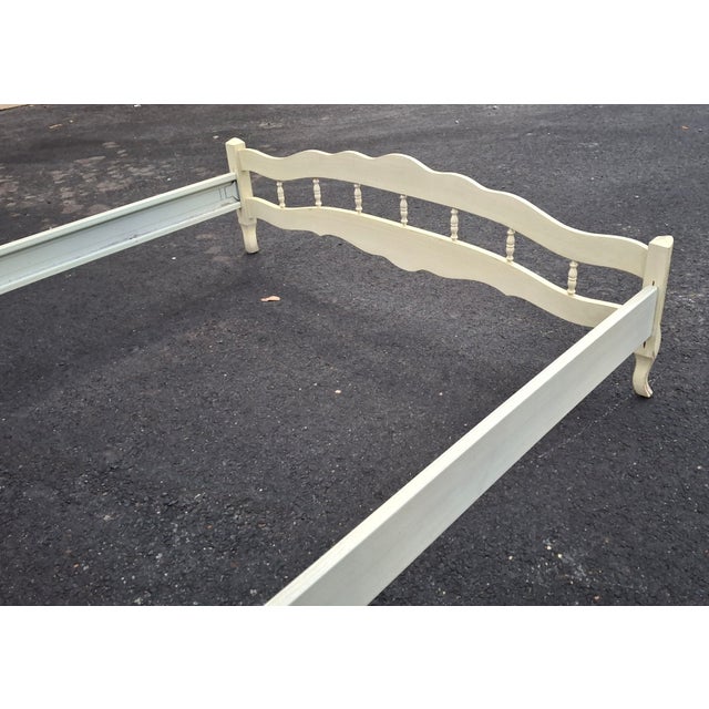 Wood Mid Century French Provincial Style Cream Painted and Partial Gilt Full Size Bed For Sale - Image 7 of 10