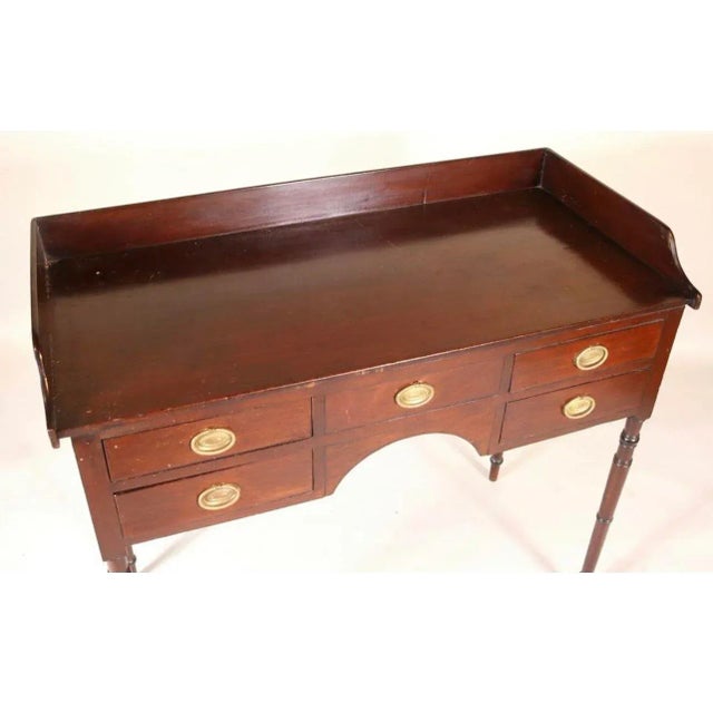Late 18th Century American Federal Mahogany Server For Sale - Image 4 of 9