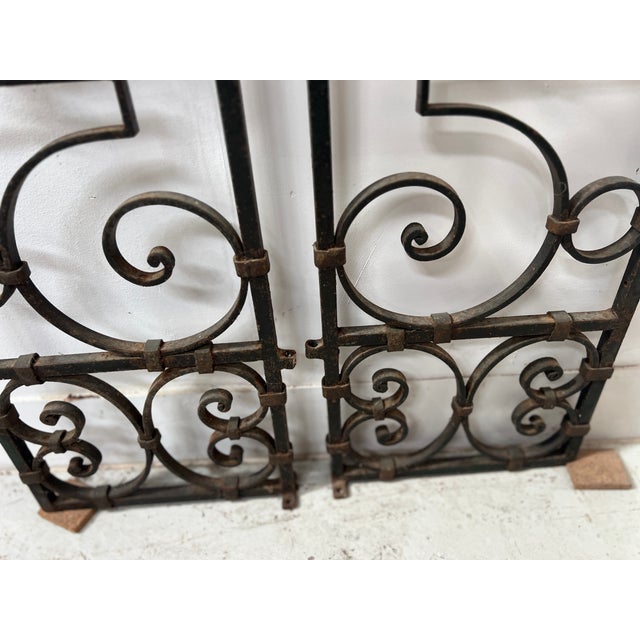 Black 20th-Century Wrought Iron Double-Leaf Partition, Set of 2 For Sale - Image 8 of 14
