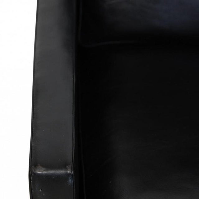 PK31 2-Seater Sofa in Black Aura Leather by Poul Kjærholm, 1985 For Sale - Image 14 of 18