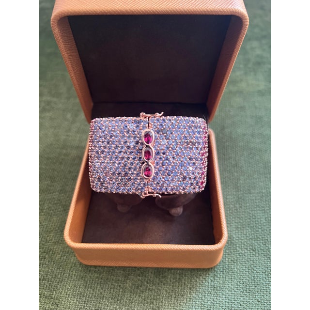 Bochic "Capri" Ruby & Multi Purple Amethyst Bangle Set In 18K Gold & Silver For Sale In New York - Image 6 of 18