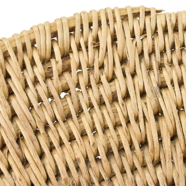 Handwoven Makenge flat wedding basket handmade by the Mbundu women within Zambia. These baskets are traditionally made...