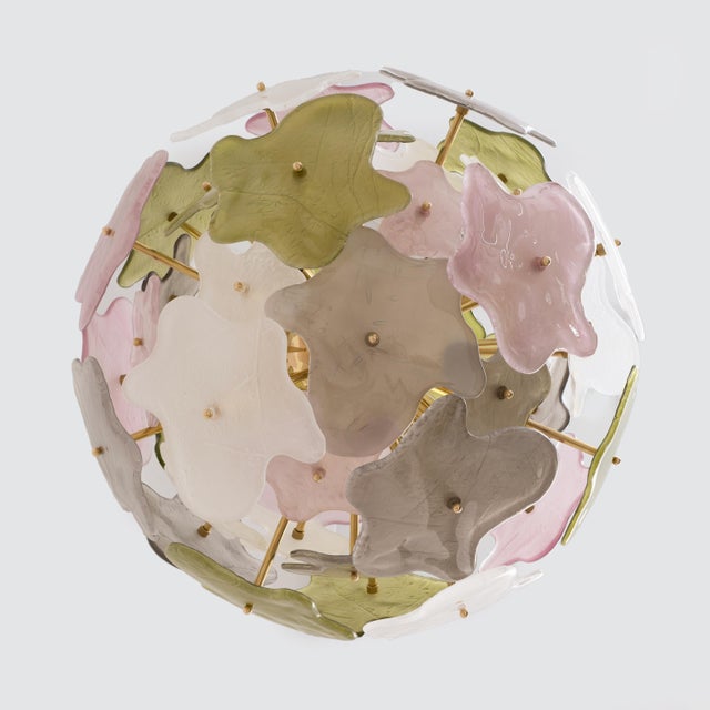 Italian Murano Glass Sputnik Chandelier in Pastel Colors and Polished Brass, 2000 For Sale - Image 6 of 13