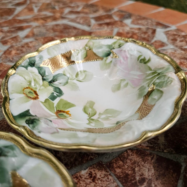 Early 20th Century Antique Hand Painted Nippon Japan Porcelain Bowls For Sale - Image 5 of 12