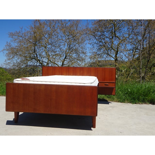 Vintage Teak Bed with Integrated Nightstand, 1960s For Sale - Image 12 of 18