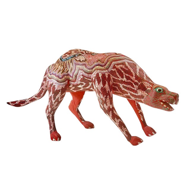 1970s Oaxaca Wood Alebrije Mexican Folk Art Sculpture Signed by Pepe Santiago For Sale - Image 5 of 9