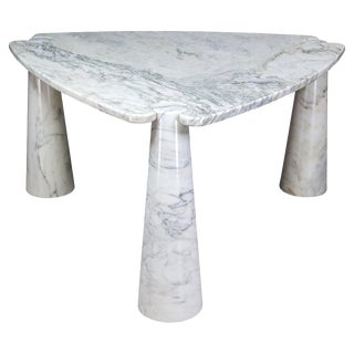 Eros Triangle Center Table in White Carrara Marble by Angelo Mangiarotti for Skipper, 1970s For Sale