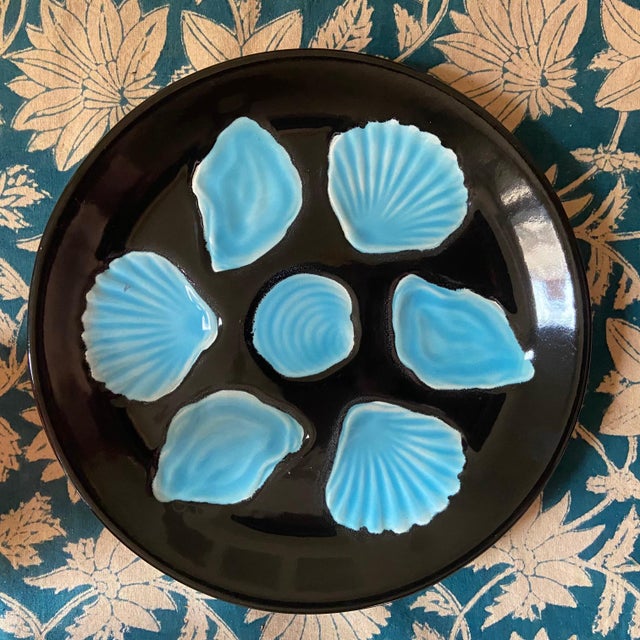 1950s Vintage French Majolica Oyster Plates attributed to Elchinger, 1960s, Set of 6 For Sale - Image 5 of 12