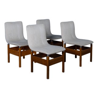 Vintage Chairs in Wood and Metal by Vittorio Introini for Saporiti, Italy, 1960s, Set of 4 For Sale