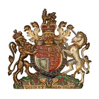 20th Century British Cast Iron & Painted Royal Warrant, 1960s For Sale