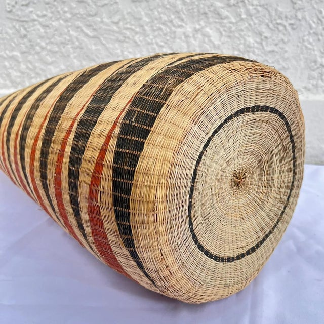 Early 20th Century Early 20th Century Tutsi Wedding Basket Vase Rwanda 39inch For Sale - Image 5 of 7