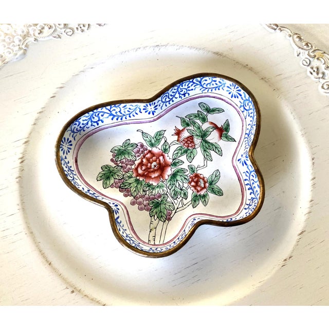 C1950 Chinese Enameled Butterfly-Shape Pin Tray, Peonies, Polychrome Enamel 6" For Sale In Philadelphia - Image 6 of 15