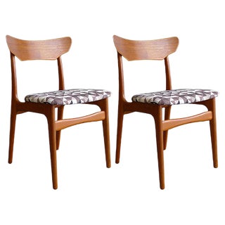Set of Mid-Century Danish Teak Dining Chairs by Schiønning & Elgaard for Randers Møbelfabrik For Sale