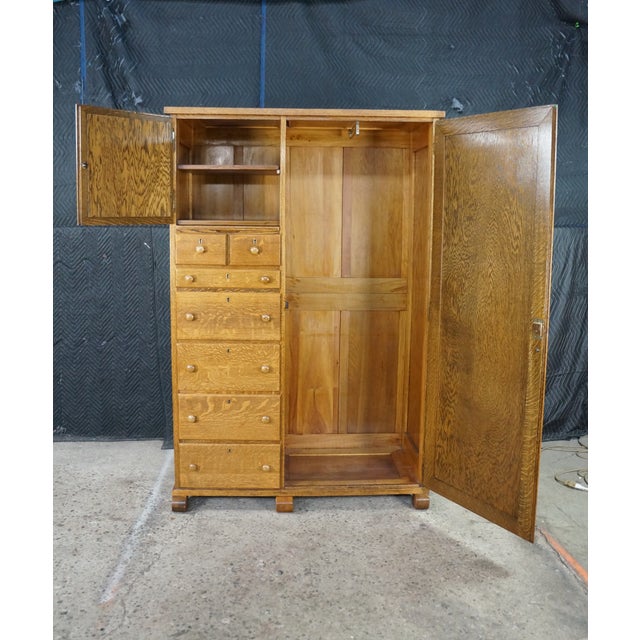Antique American Empire Style Quartersawn Oak Chifferobe Wardrobe Dresser Closet For Sale - Image 4 of 18
