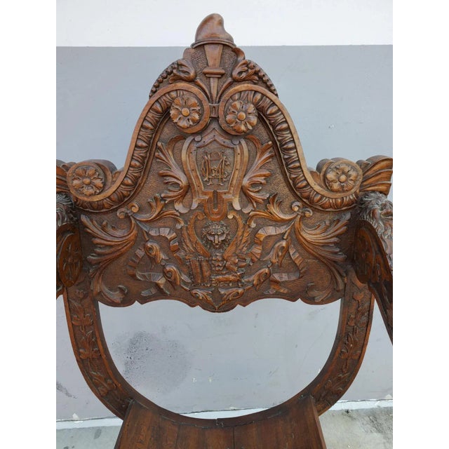 19th Century Italian Savonarola Desk Chair With Lions Heads and Hairy Paw Feet For Sale In Miami - Image 6 of 10