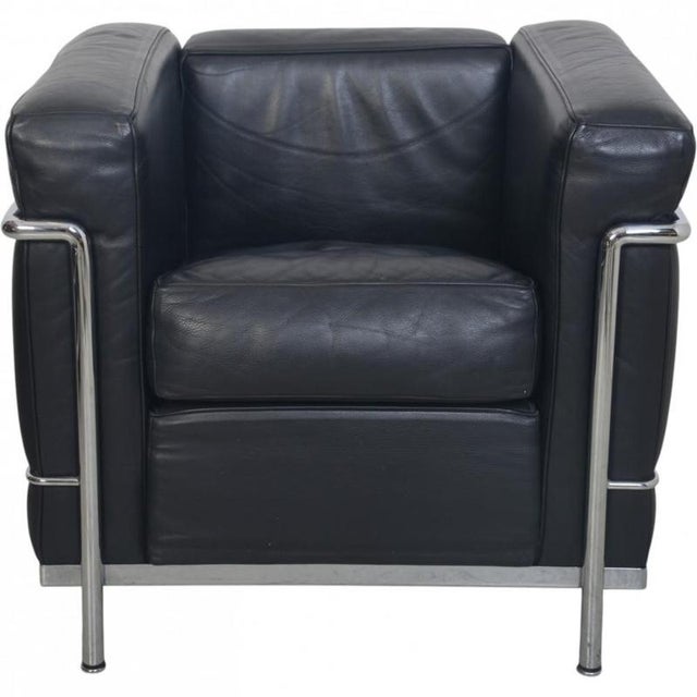 LC2/1 Chair in Black Pelle Leather by Le Corbusier, 2000s For Sale - Image 17 of 17