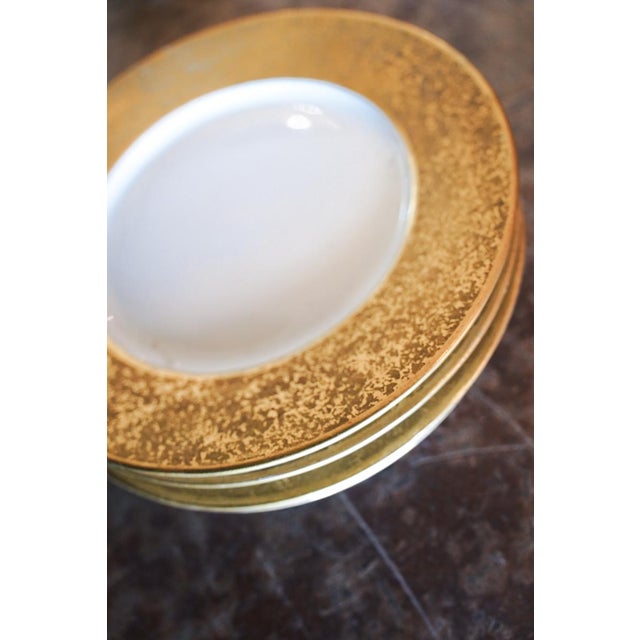 Antique Hutschenreuther Selb LHS Bavaria Gold Crest Salad Plates - Set of 4 For Sale In Des Moines, IA - Image 6 of 15