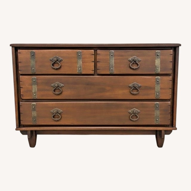 1970s Circa 1970s Asian Modern / Tansu-Inspired Campaign Chest / MCM For Sale - Image 5 of 9