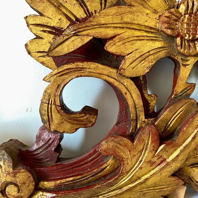 Pair of c.1920 Antique Chinese Giltwood Openwork Carved Panels – Architectural Salvage For Sale - Image 11 of 17