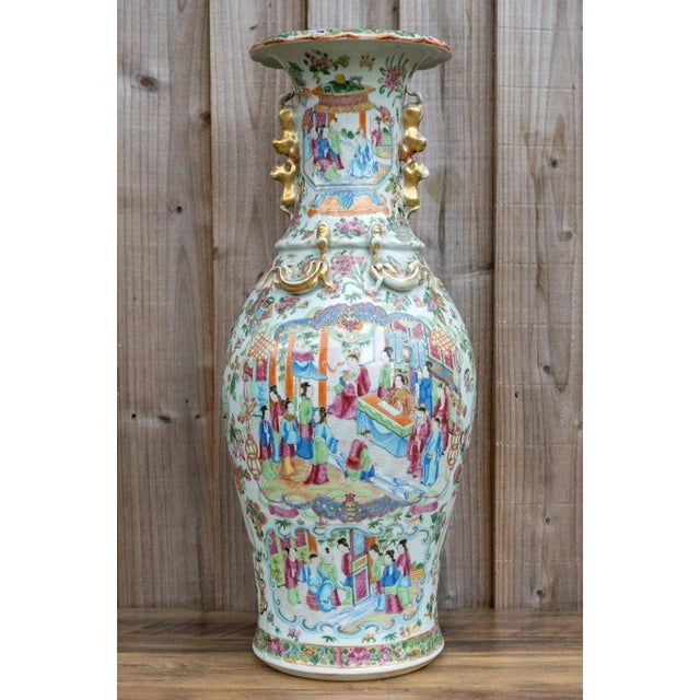 An impressive large Chinese famille rose porcelain vase dating to the second half of the 19th century, during the Qing...