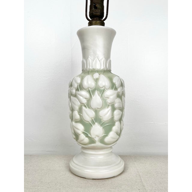 1940s Vintage 40's Deco Aladdin Alacite Lamp For Sale - Image 5 of 12