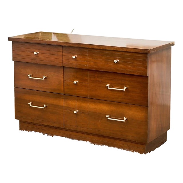 Mid-Century Modern Walnut 6-Drawer Dresser With Chrome Pulls For Sale