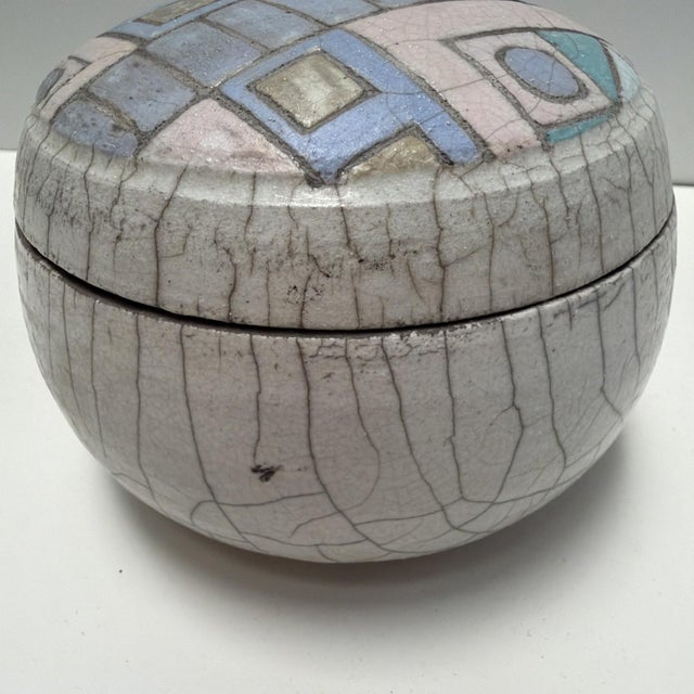 Ceramic Gayle Whiteley Minjarez Signed Raku Lidded Bowl 5 Studio Pottery For Sale - Image 7 of 7