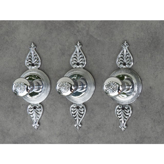 French Neoclassical Revival Vanity Bathroom Accessories, 1970, Set of 14 For Sale - Image 9 of 10