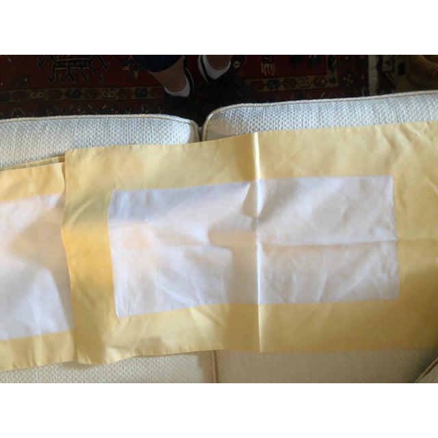 Mid-Century Modern Vintage Custom Yellow & White Table Linens Set- 17 Pieces For Sale - Image 3 of 4