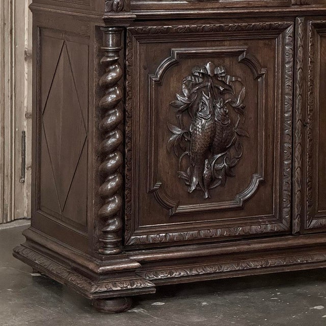 19th Century French Carved Oak Hunt Bookcase With Barley Twist Columns For Sale - Image 9 of 18