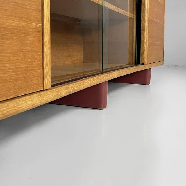 Mid-Century Modern Italian Sideboard in Wood, Glass, and Burgundy Leather, 1960s For Sale - Image 16 of 18