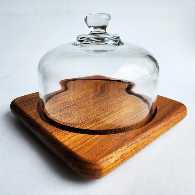 1970s 1970s Square Teak Wood Charcuterie Board With Glass Cloche For Sale - Image 5 of 10