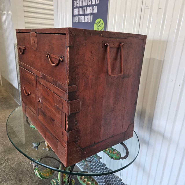 Wood Diminutive 19th Century Japanese Tansu Traveling Chest For Sale - Image 7 of 9