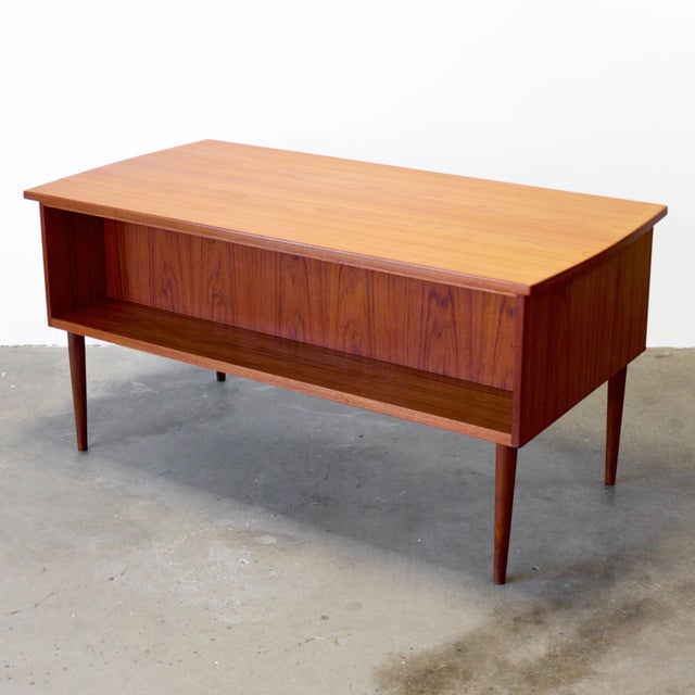 1960s Danish Teak Desk With Curved Sides & Rear Storage For Sale - Image 14 of 18