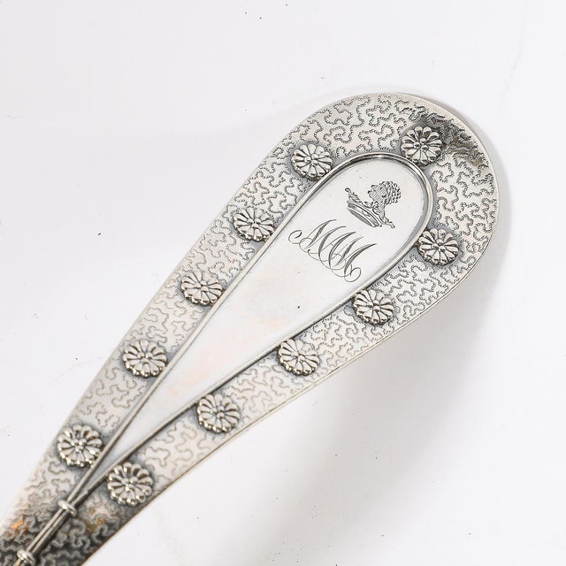 Traditional Aesthetic Movement Tiffany & Co. Sterling & Gold Washed "Daisy" Pattern Ladle For Sale - Image 3 of 11
