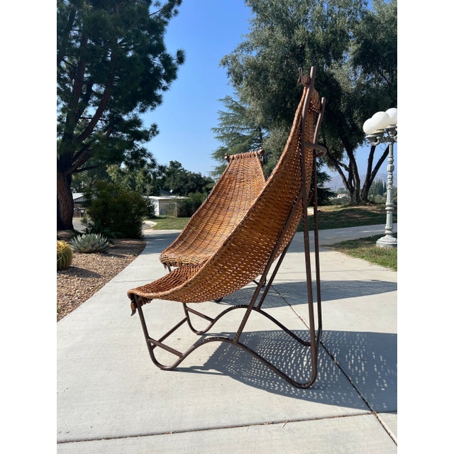 Mid-Century Modern 1960s in the Manner of John Risley Braided Woven Rattan Duyan Lounge Chairs - Set of 2 For Sale - Image 3 of 10