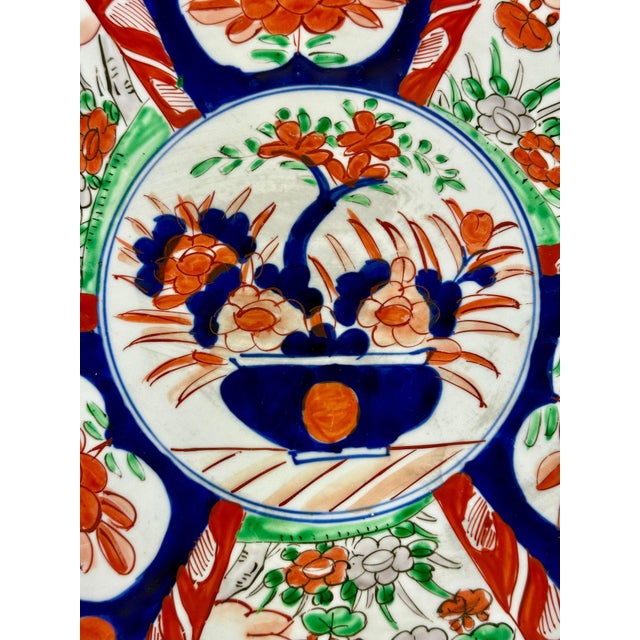 Japanese Antique 19th Century Japanese Imari Porcelain Scalloped Charger Plate, 13.25" D For Sale - Image 3 of 9