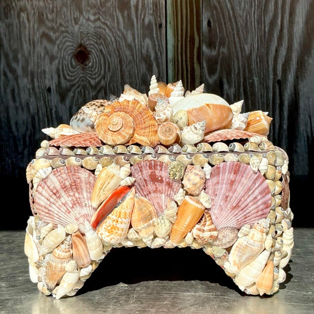 Vintage Coastal Shell Encrusted Box For Sale - Image 4 of 7