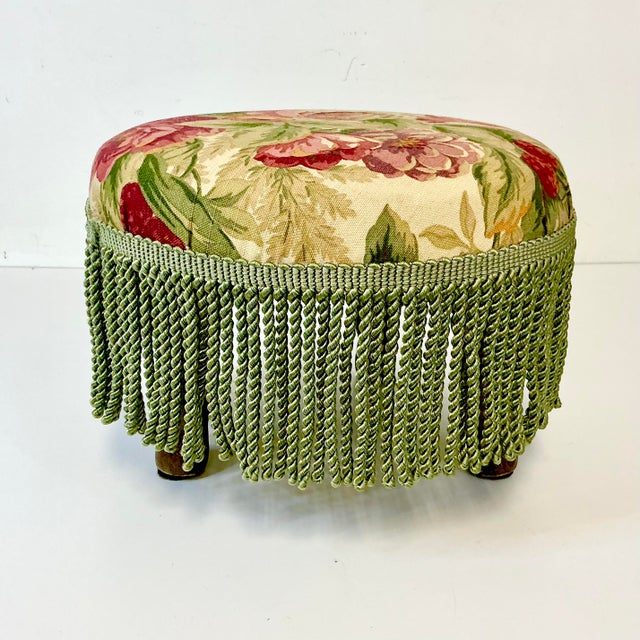 Raspberry Pink 1960s Vintage English Garden Roses Linen & Sage Fringe 3-Legged Footstool, Newly Re-Upholstered For Sale - Image 8 of 13