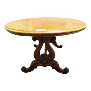 Victorian Oval Walnut Dining or Centre Table For Sale