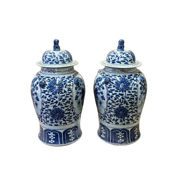 Chinese Pair of Chinese Blue White Porcelain Flower Bird Graphic Temple Jars For Sale - Image 3 of 5