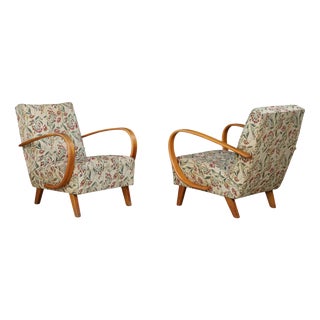 Sculptural Bentwood Lounge Armchairs by Jindřich Halabala, Czechoslovakia, 1940s, Set of 2 For Sale